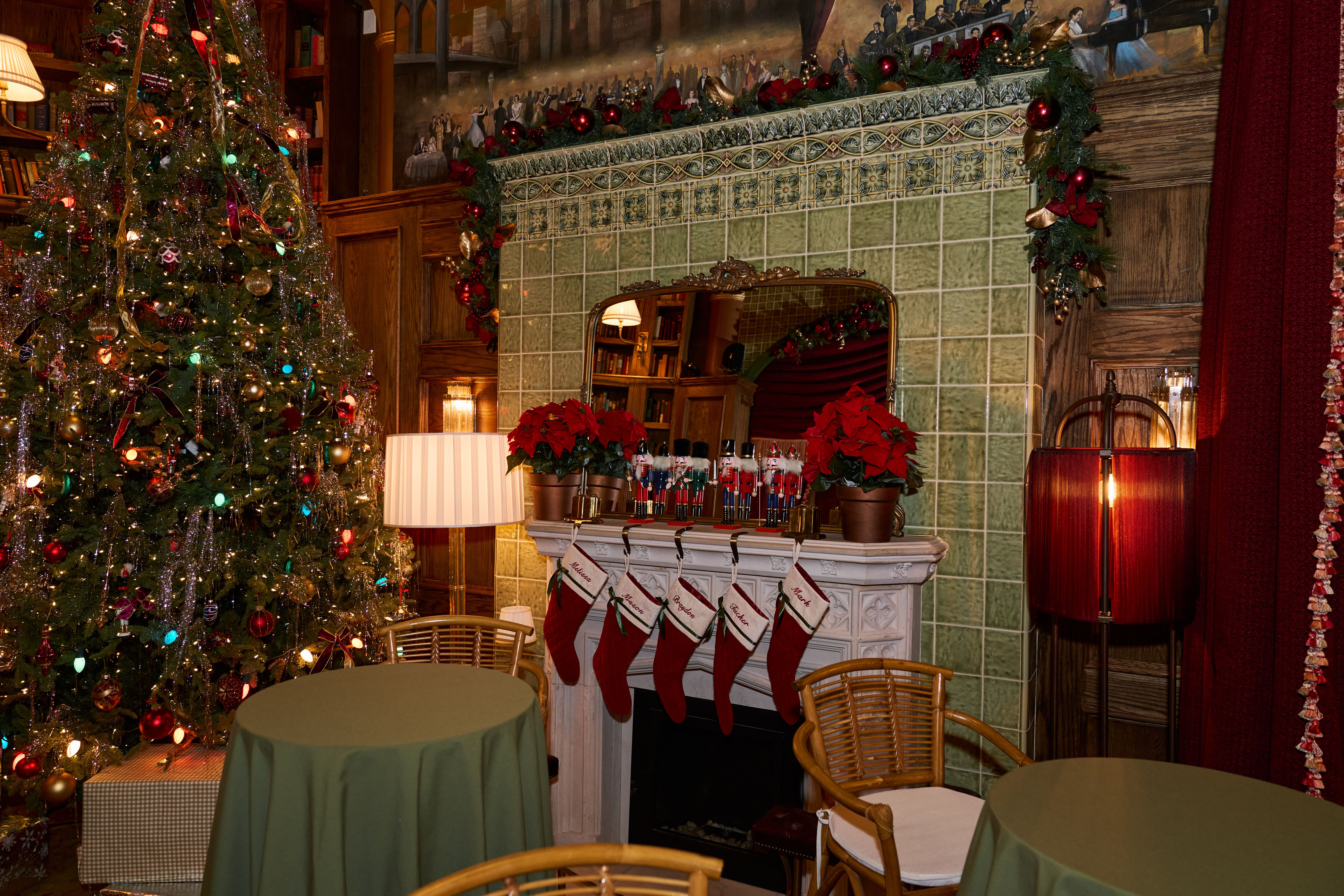 A Nostalgic Holiday Takeover with Ancestry and Mirror NYC