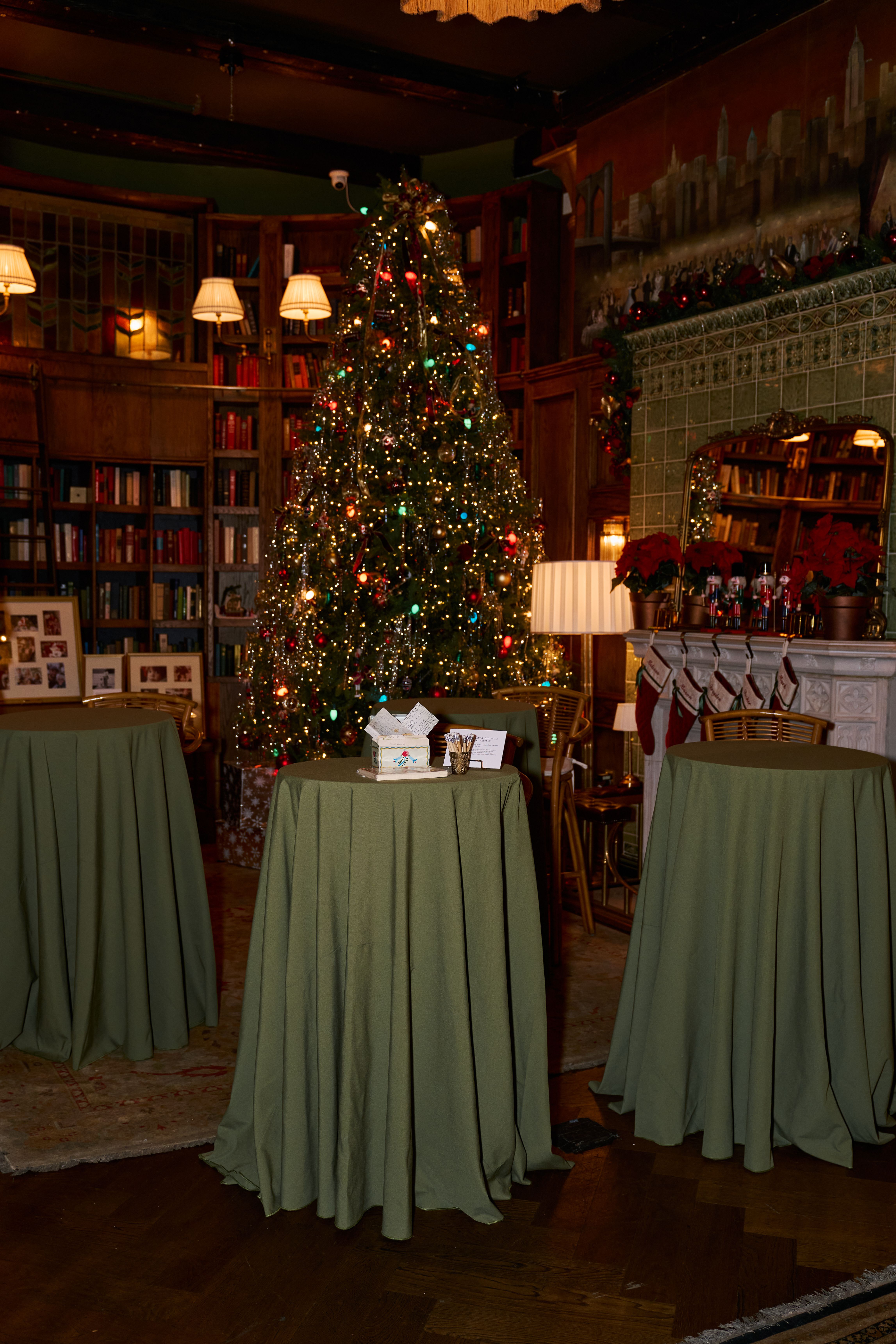 A Nostalgic Holiday Takeover with Ancestry and Mirror NYC