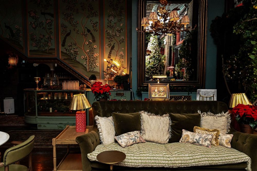 Arhaus in this space embodies grace, ready to host stories for evenings to come