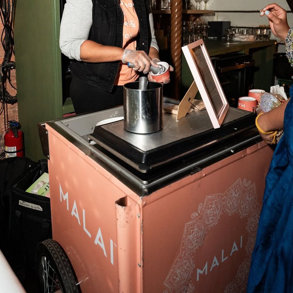 Malai Ice Cream delighted guests throughout the night with a signature ice cream cart that became a sweet highlight of the celebration