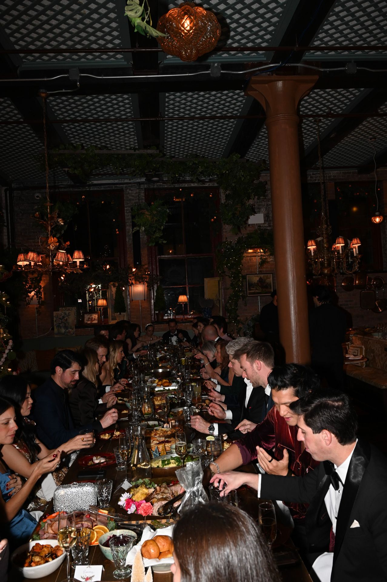 Something about vintage lighting and a working fireplace just hits different