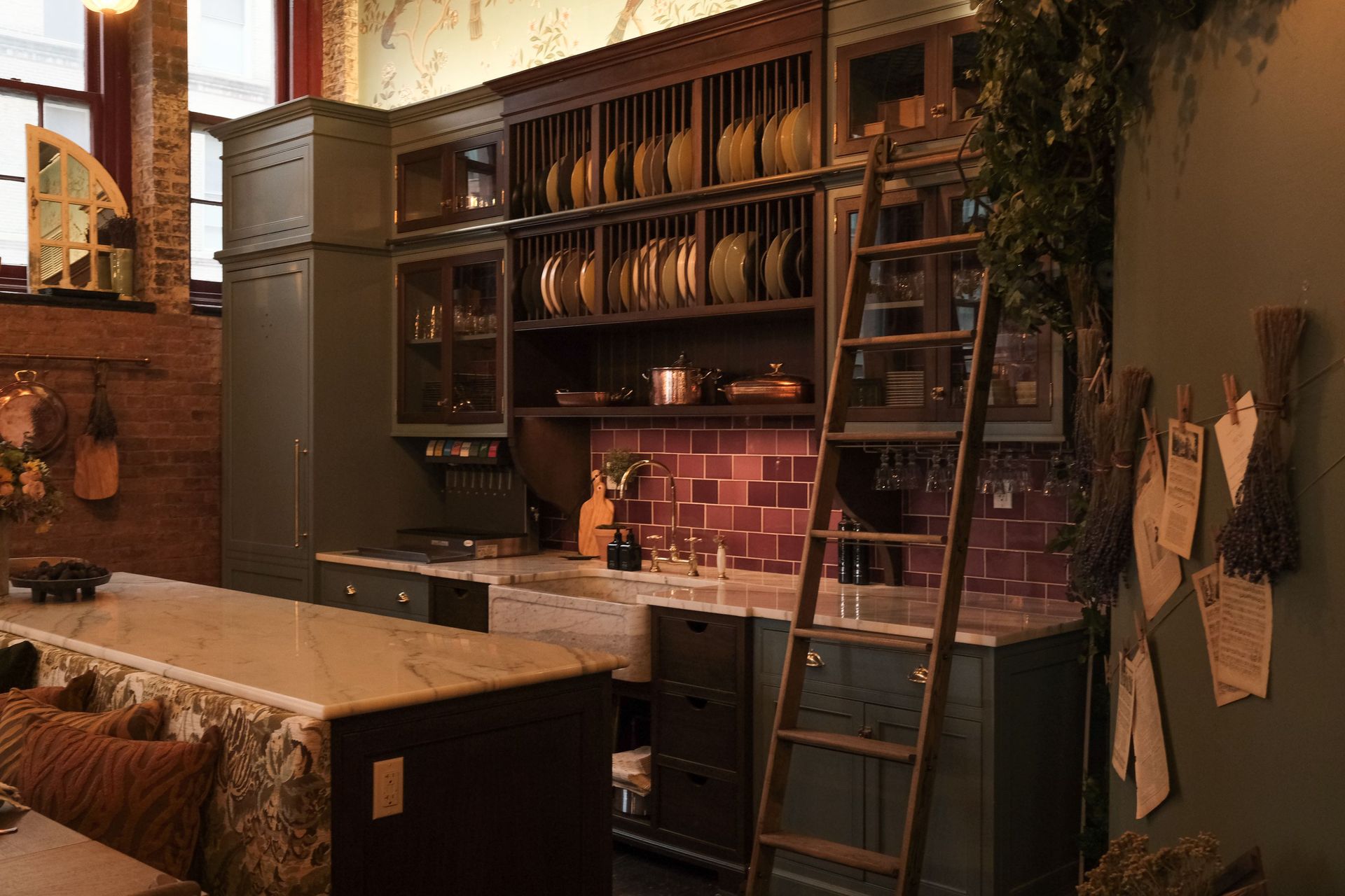 Blending vintage charm with modern design, Maxwell’s kitchen sets the stage for collaboration, conversation, and culinary artistry