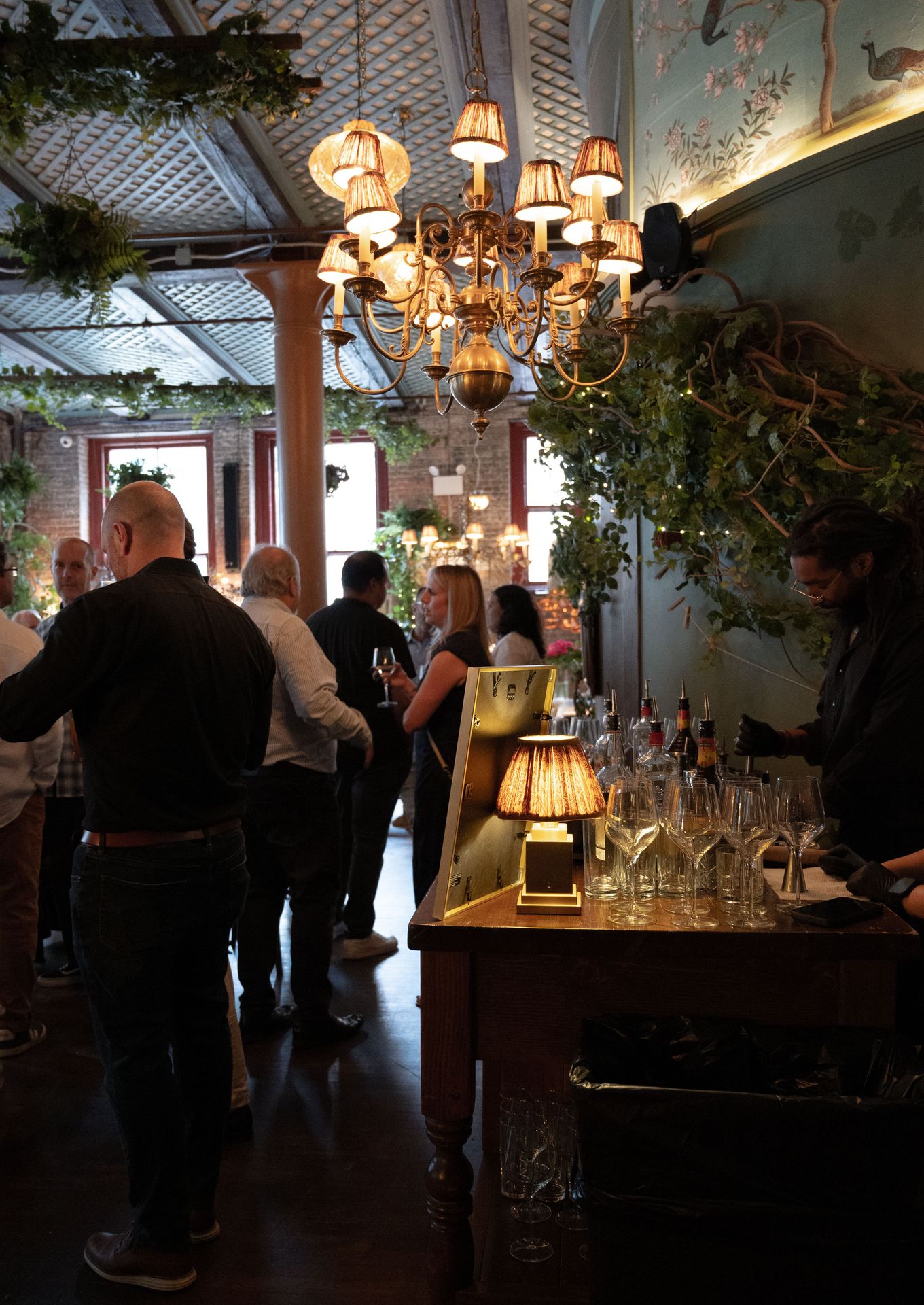 Guests gathered with cocktails in hand, as JennAir’s application came to life behind the scenes